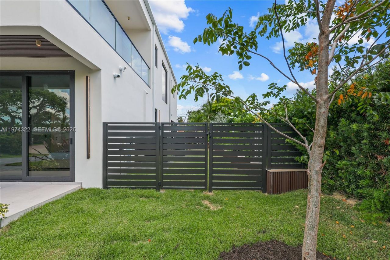 255 Capri Ave , Lauderdale by the Sea, FL 33308 Photo