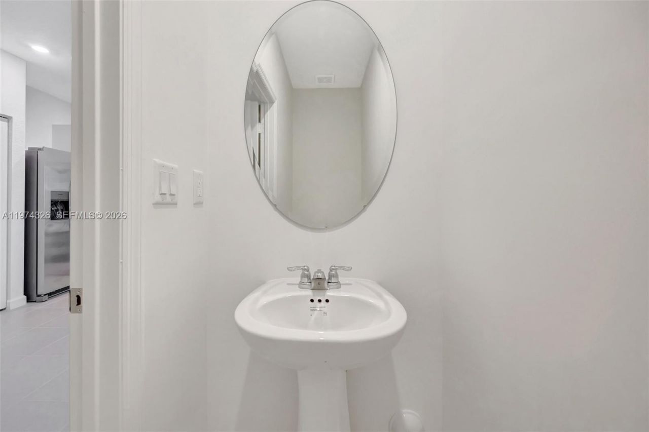 2574 SE 25 Rd, Unit 2574, Homestead, FL 33035 Photo