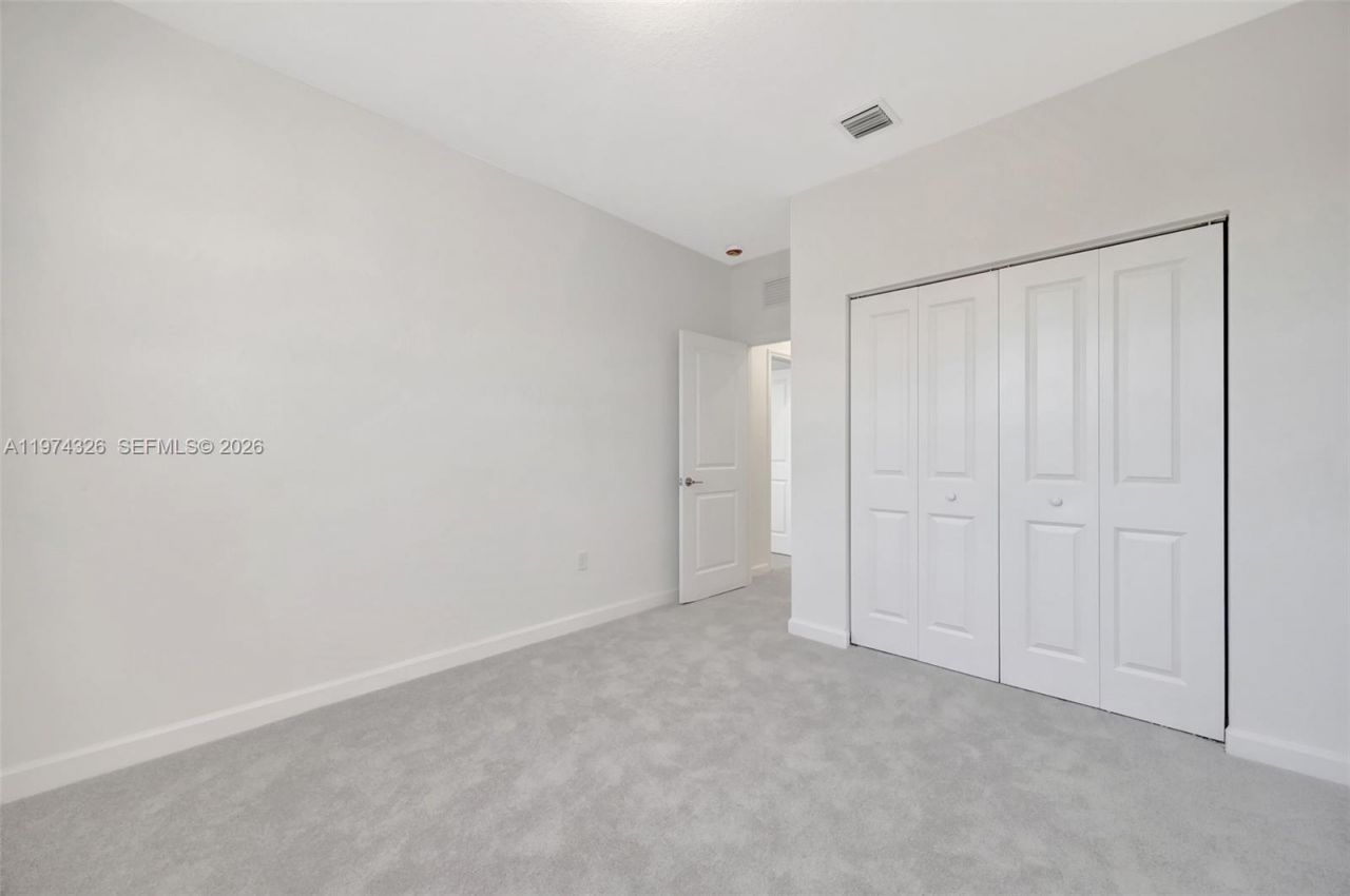 2574 SE 25 Rd, Unit 2574, Homestead, FL 33035 Photo