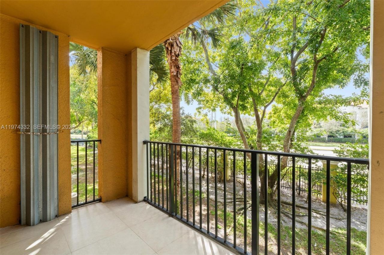 2440 E Preserve Way , Unit 206, Miramar, FL 33025 Photo