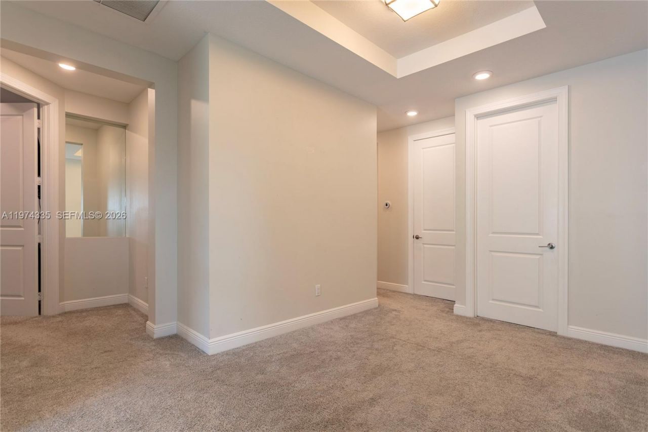 8555 E Baypoint Cir, Parkland, FL 33076 Photo