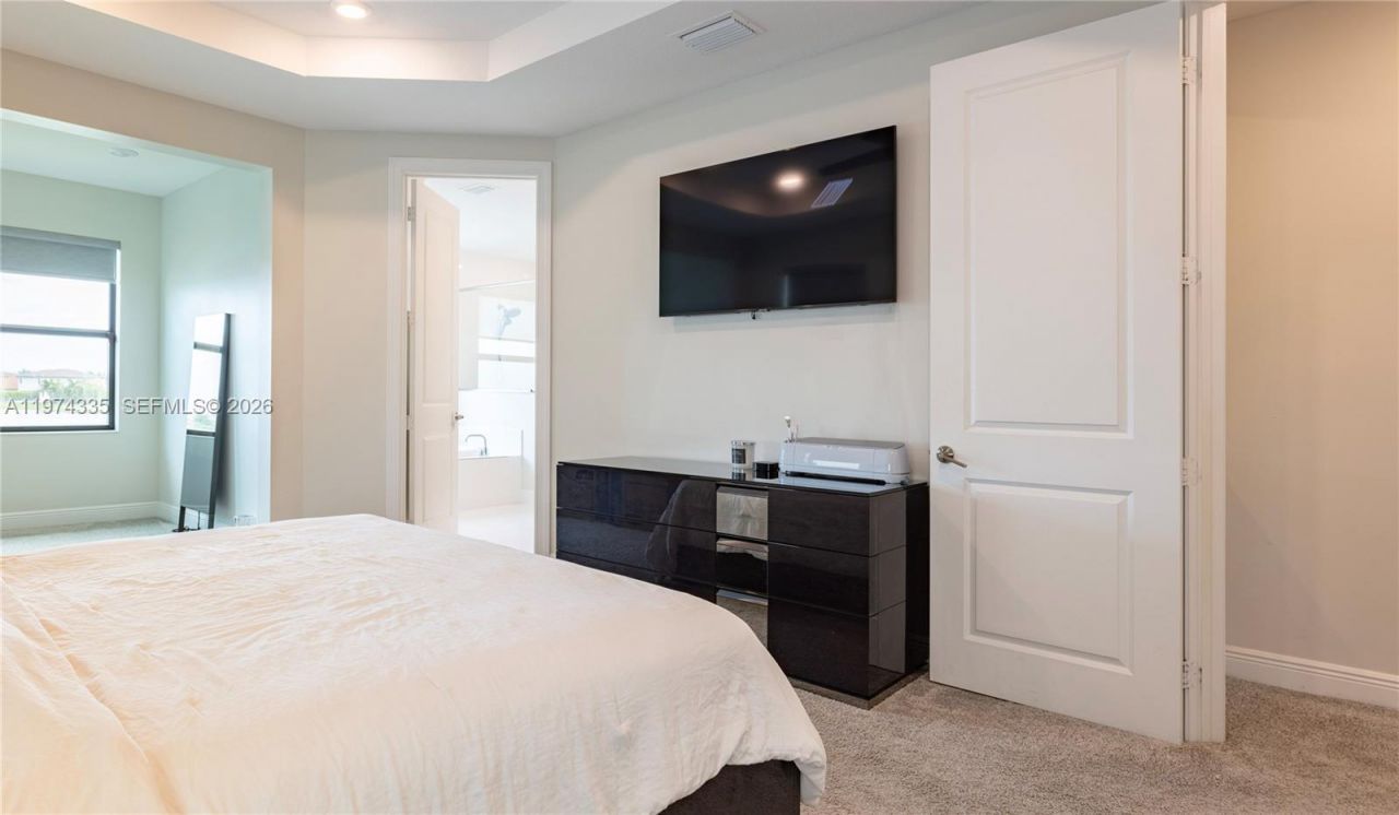 8555 E Baypoint Cir, Parkland, FL 33076 Photo