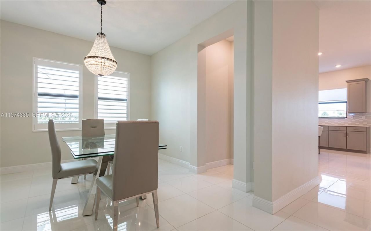 8555 E Baypoint Cir, Parkland, FL 33076 Photo