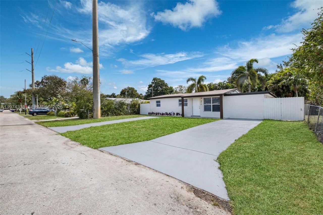 5814 Atlanta St, Hollywood, FL 33021 Photo