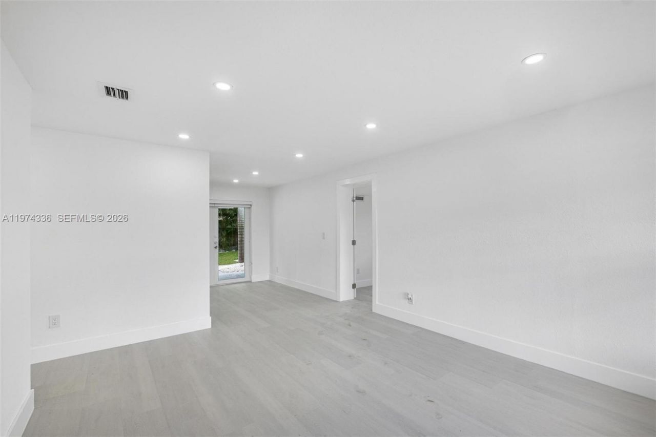 5814 Atlanta St, Hollywood, FL 33021 Photo