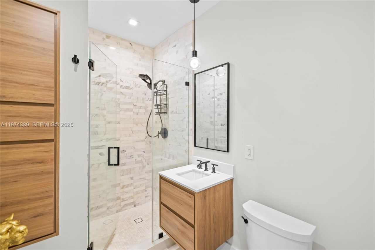7934 West Drive, Unit 501, North Bay Village, FL 33141 Photo
