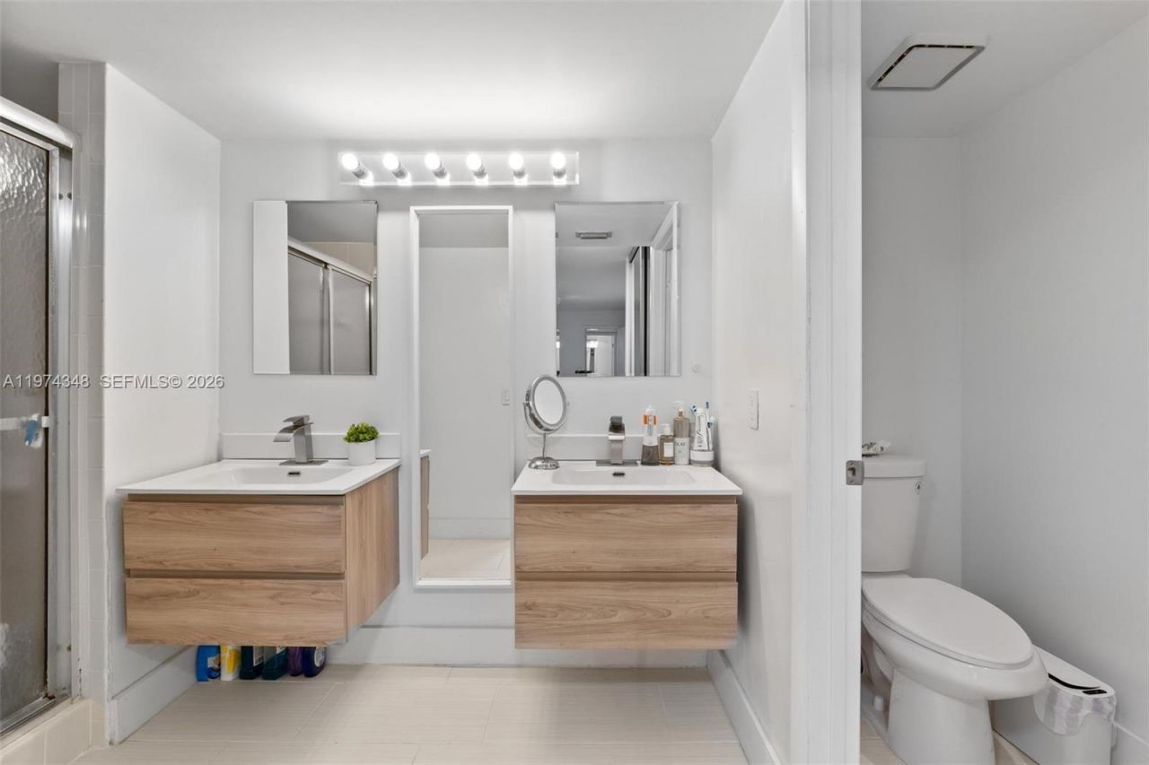 806 SW 119th Way, Davie, FL 33325 Photo