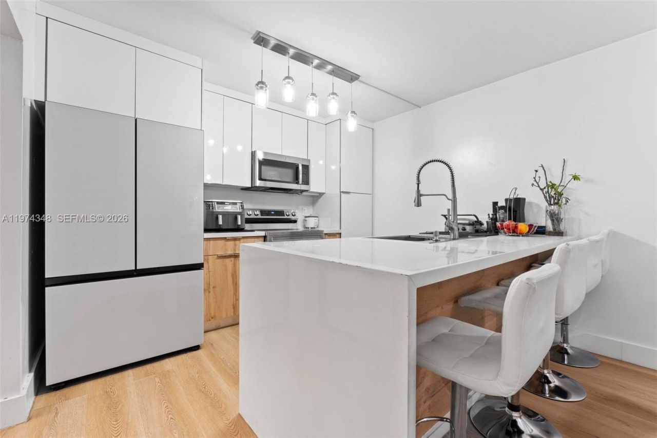 806 SW 119th Way, Davie, FL 33325 Photo