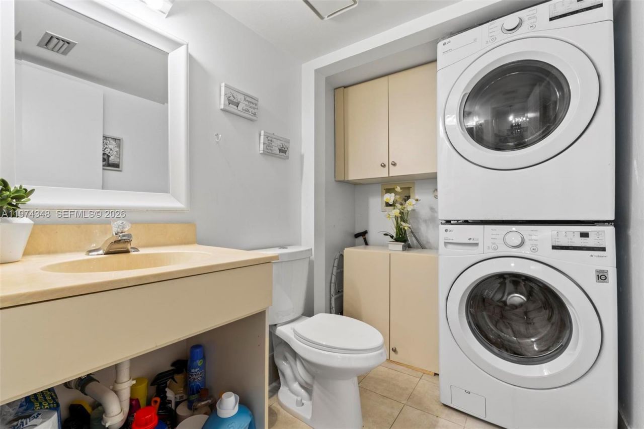 806 SW 119th Way, Davie, FL 33325 Photo