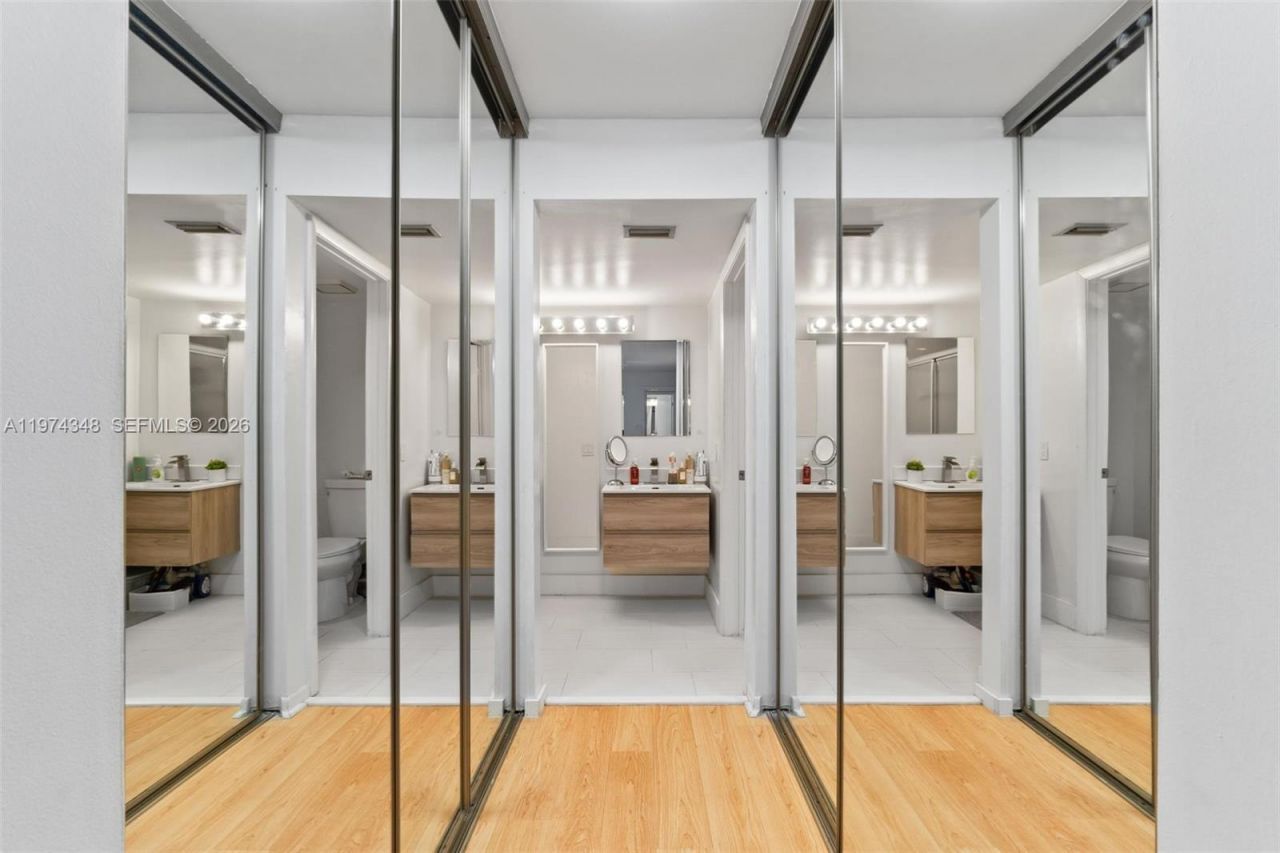 806 SW 119th Way, Davie, FL 33325 Photo