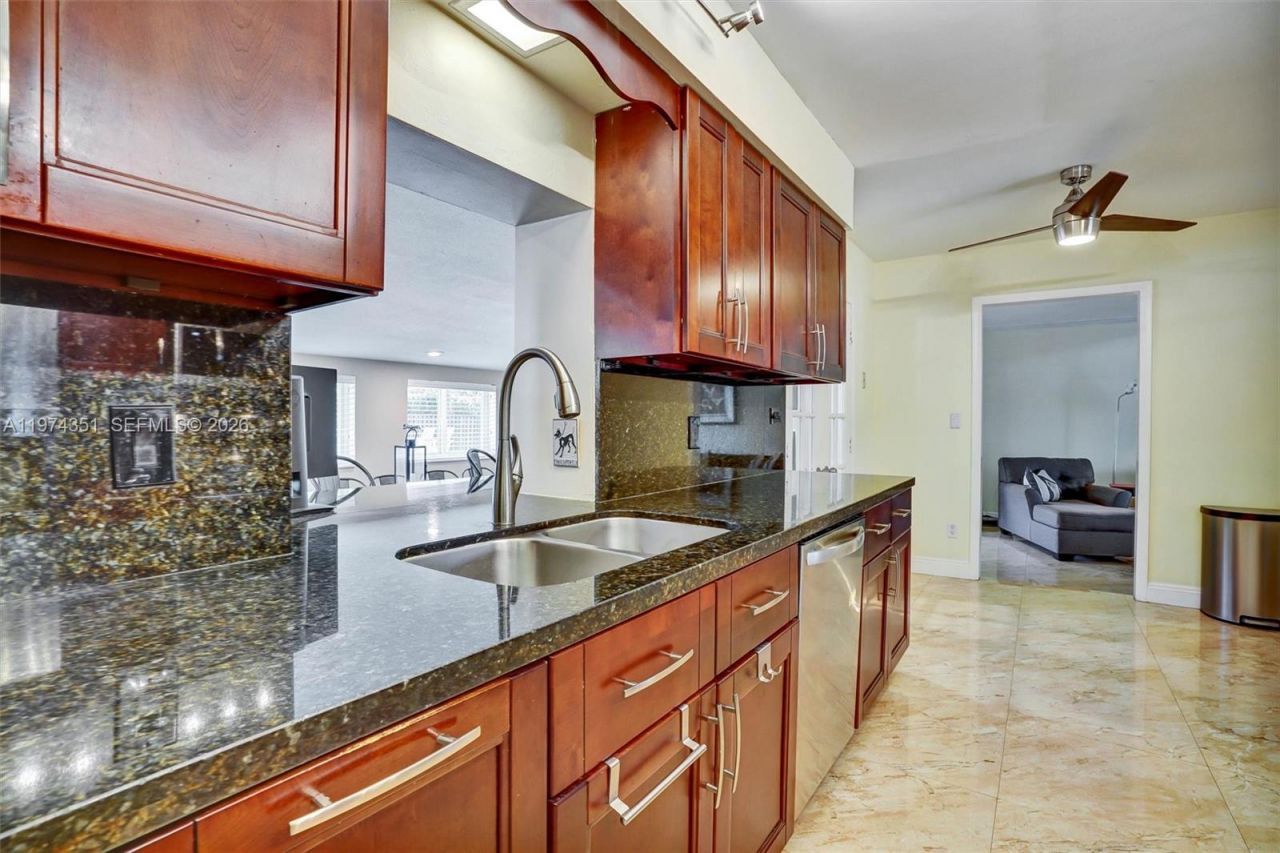 Please Call For Address, Palmetto Bay, FL 33157 Photo