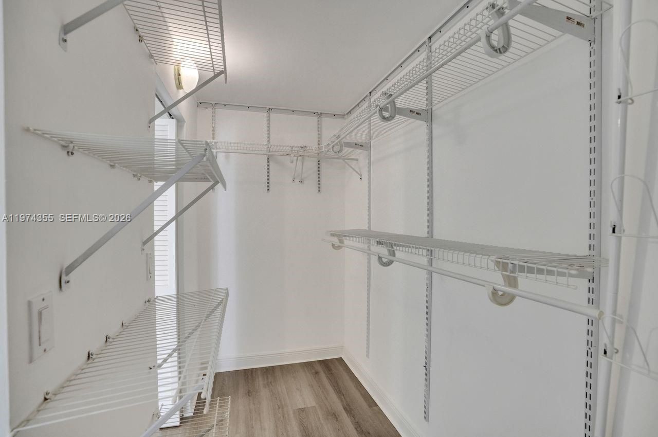 1450 Brickell Bay Dr , Unit 503, Miami, FL 33131 Photo