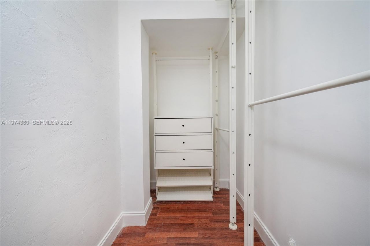 7027 Trouville Esplanade, Miami Beach, FL 33141 Photo