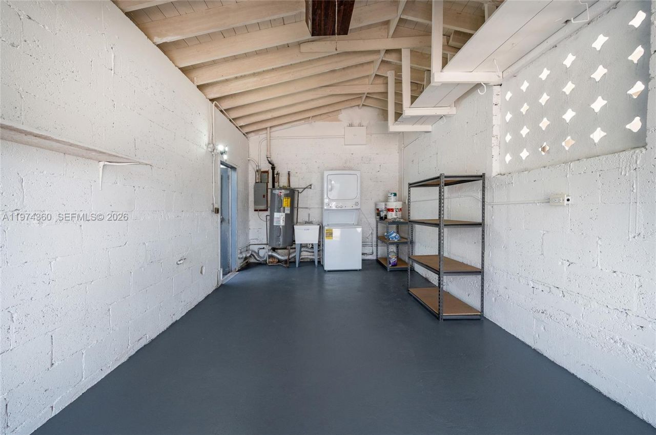 7027 Trouville Esplanade, Miami Beach, FL 33141 Photo