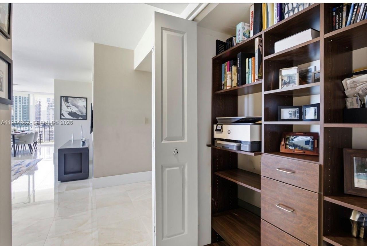 610 W Las Olas Blvd, Unit 1617, Fort Lauderdale, FL 33312 Photo