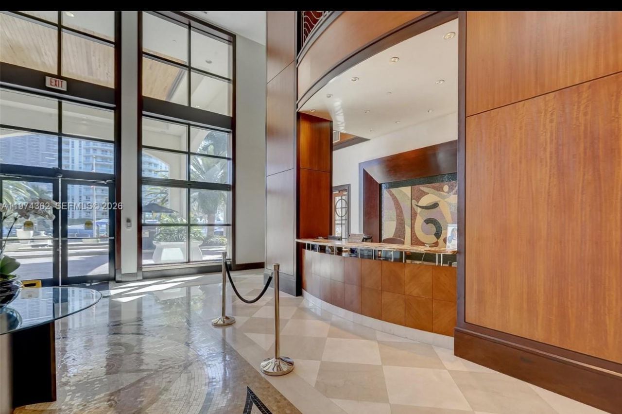 610 W Las Olas Blvd, Unit 1617, Fort Lauderdale, FL 33312 Photo