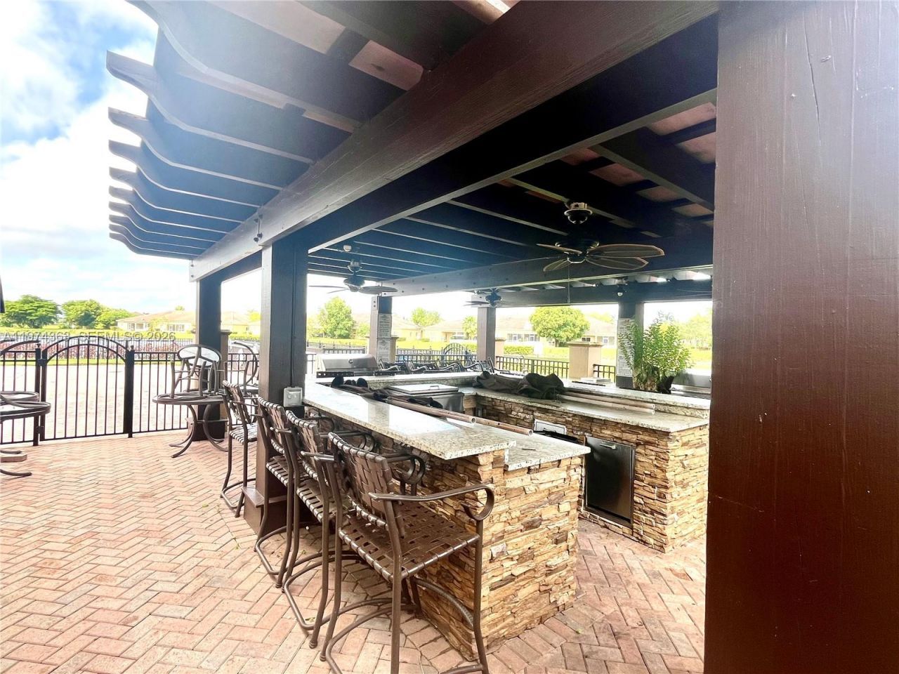 930 NE 33rd Terr , Unit 203, Homestead, FL 33033 Photo