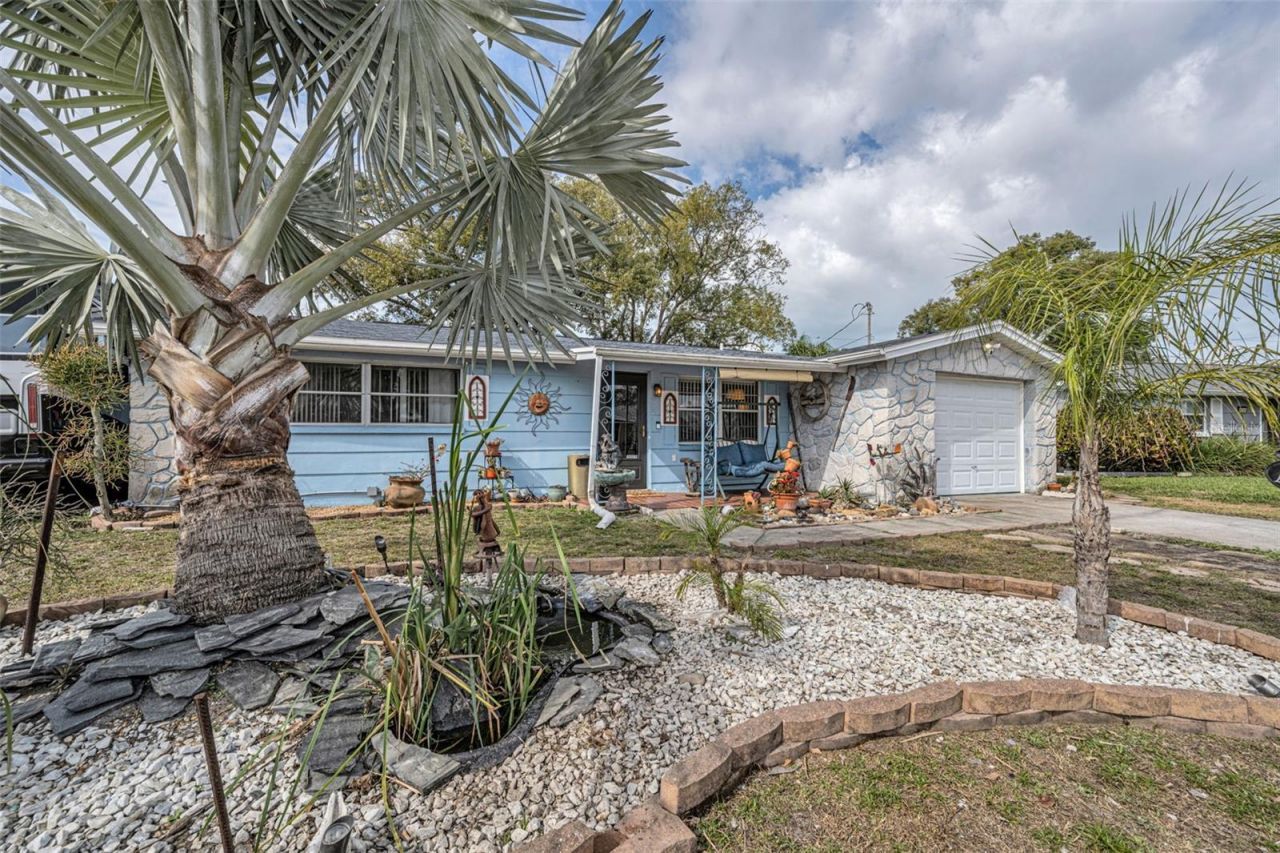 1131 Royalwood Drive , Holiday, FL 34690 Photo