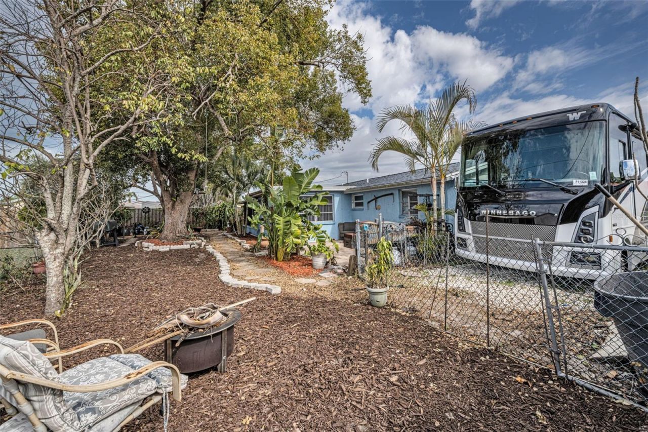 1131 Royalwood Drive , Holiday, FL 34690 Photo