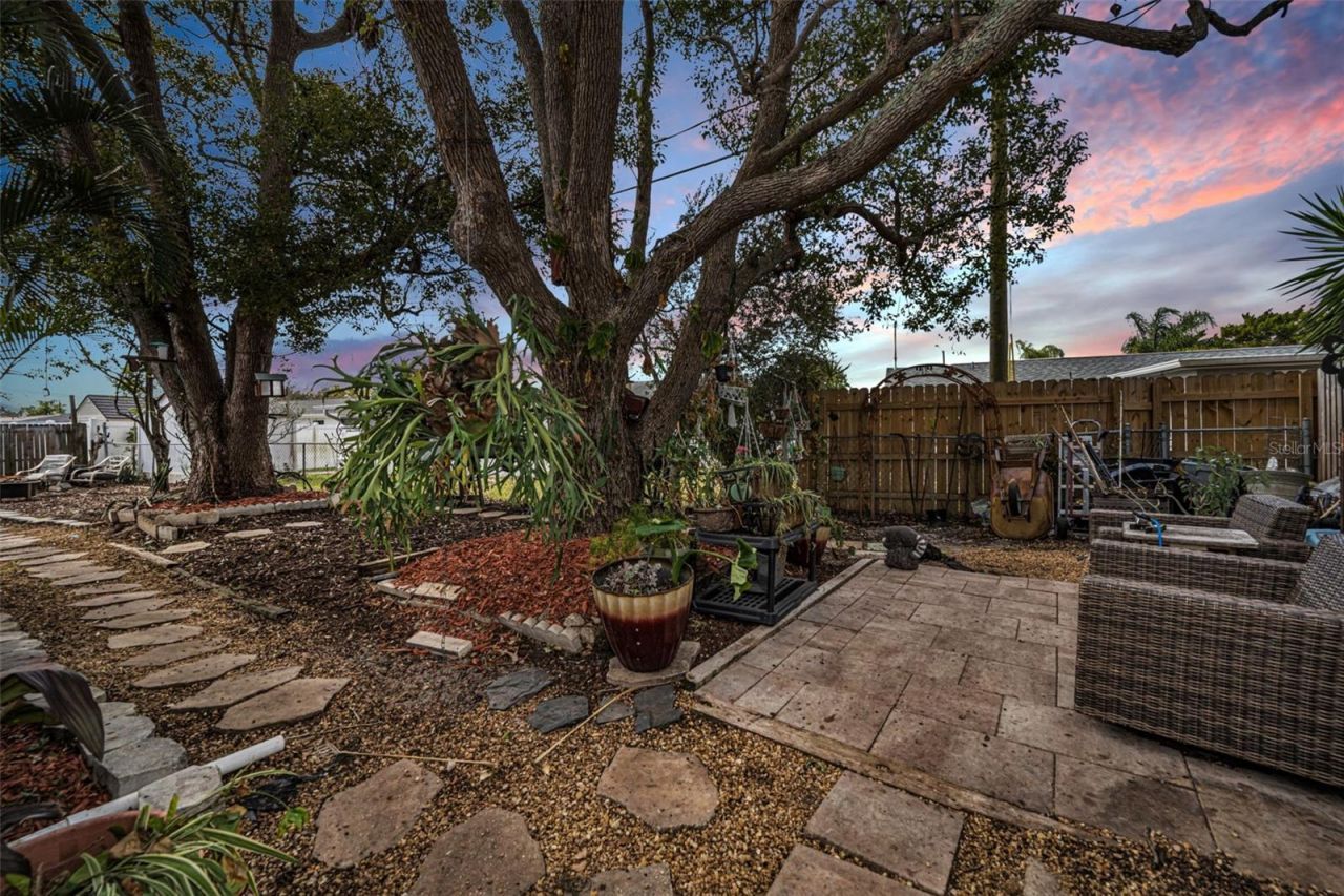 1131 Royalwood Drive , Holiday, FL 34690 Photo