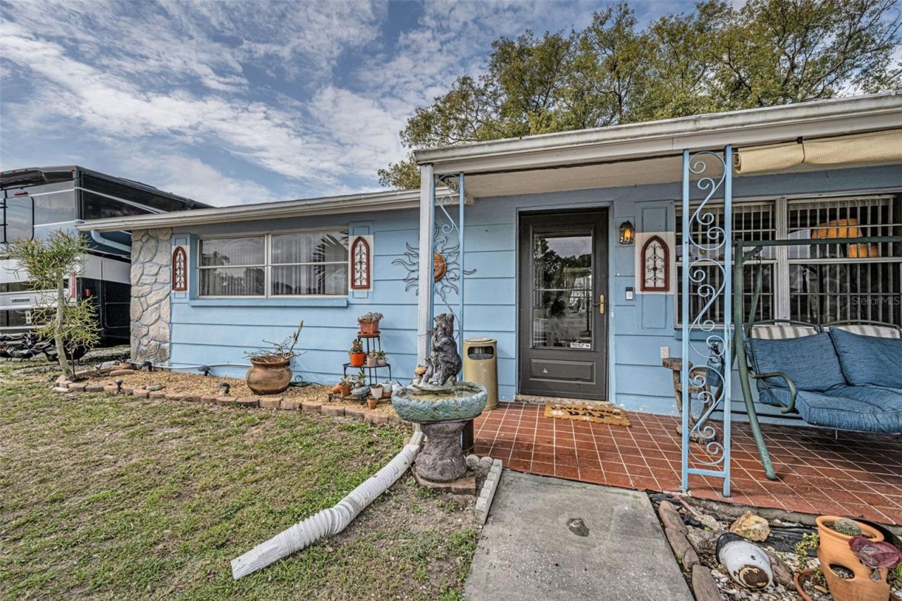 1131 Royalwood Drive , Holiday, FL 34690 Photo