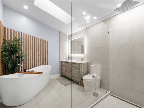 16473 Del Palacio Court, Delray Beach, FL 33484