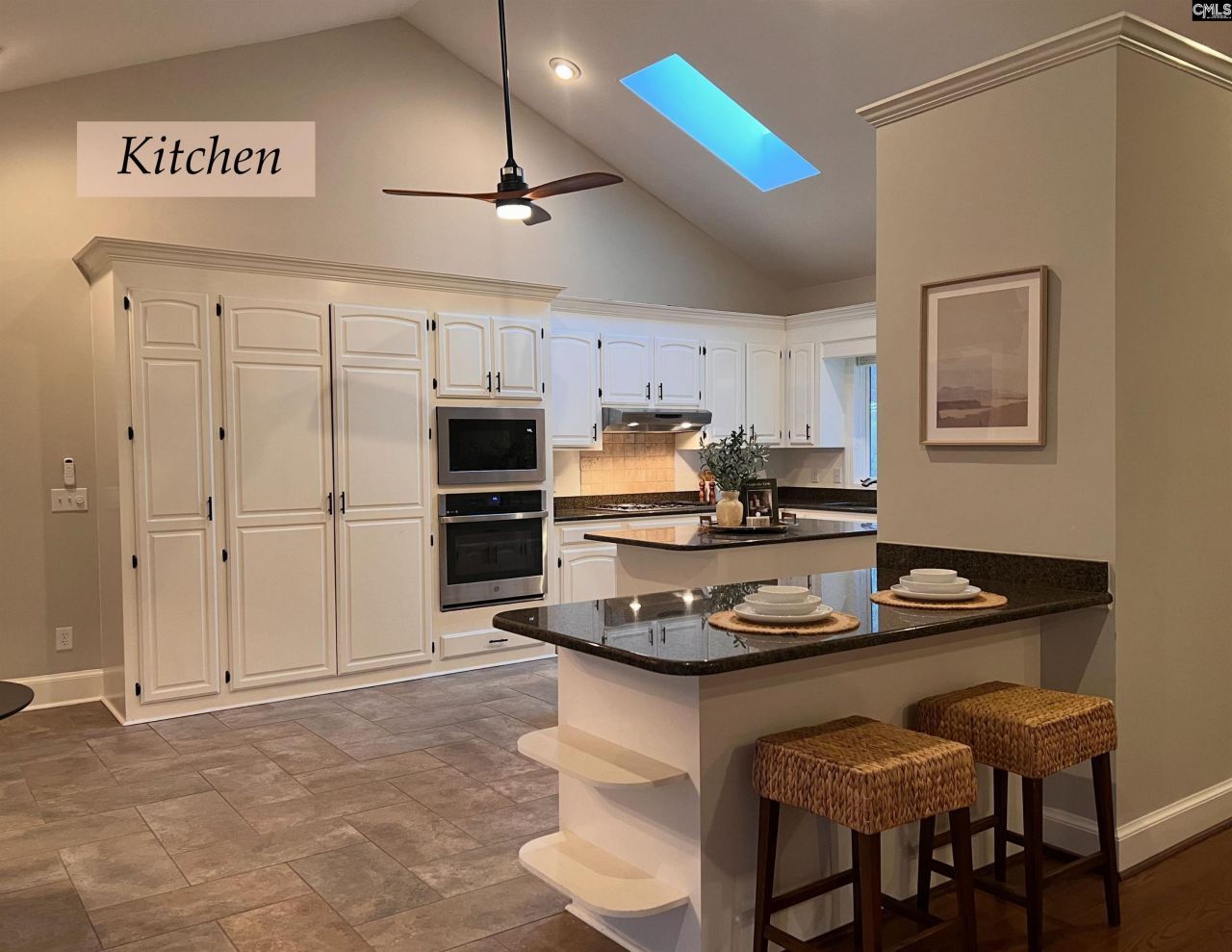 202 Columbia Club Drive E Photo 10