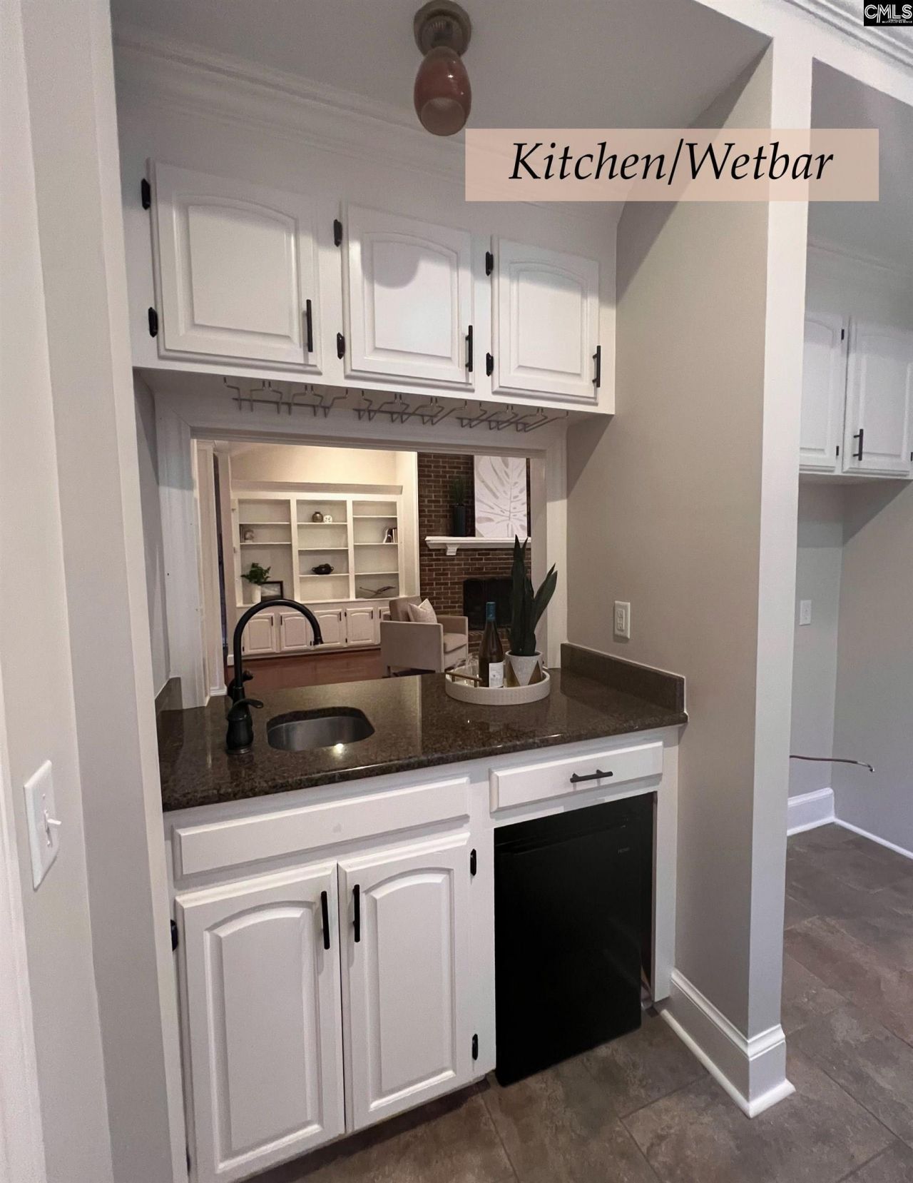 202 Columbia Club Drive E Photo 13