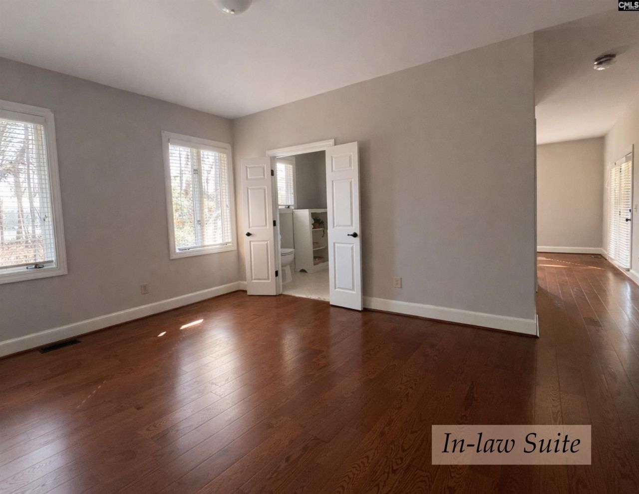 202 Columbia Club Drive E Photo 17