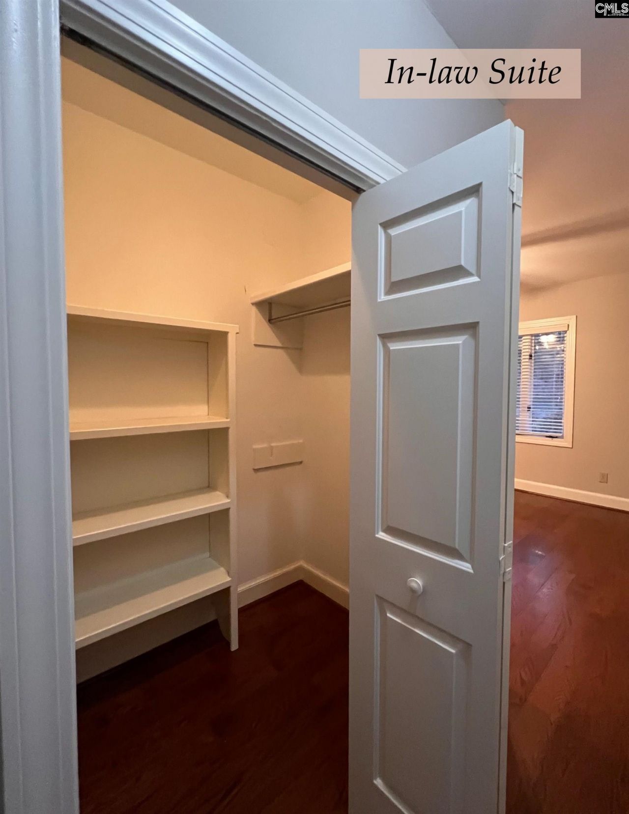 202 Columbia Club Drive E Photo 18