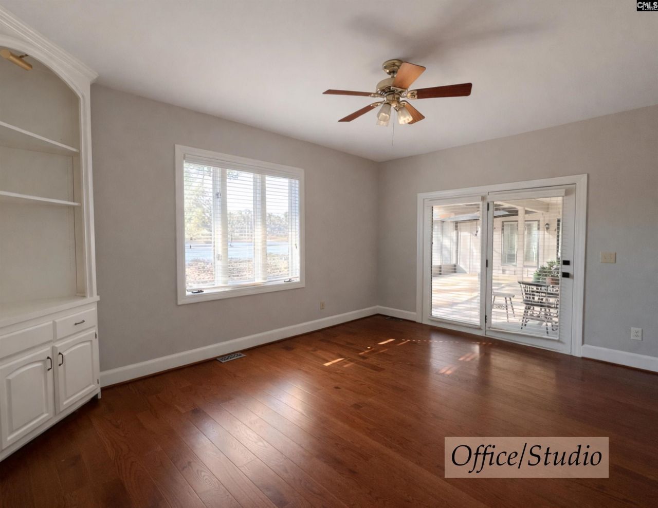 202 Columbia Club Drive E Photo 19