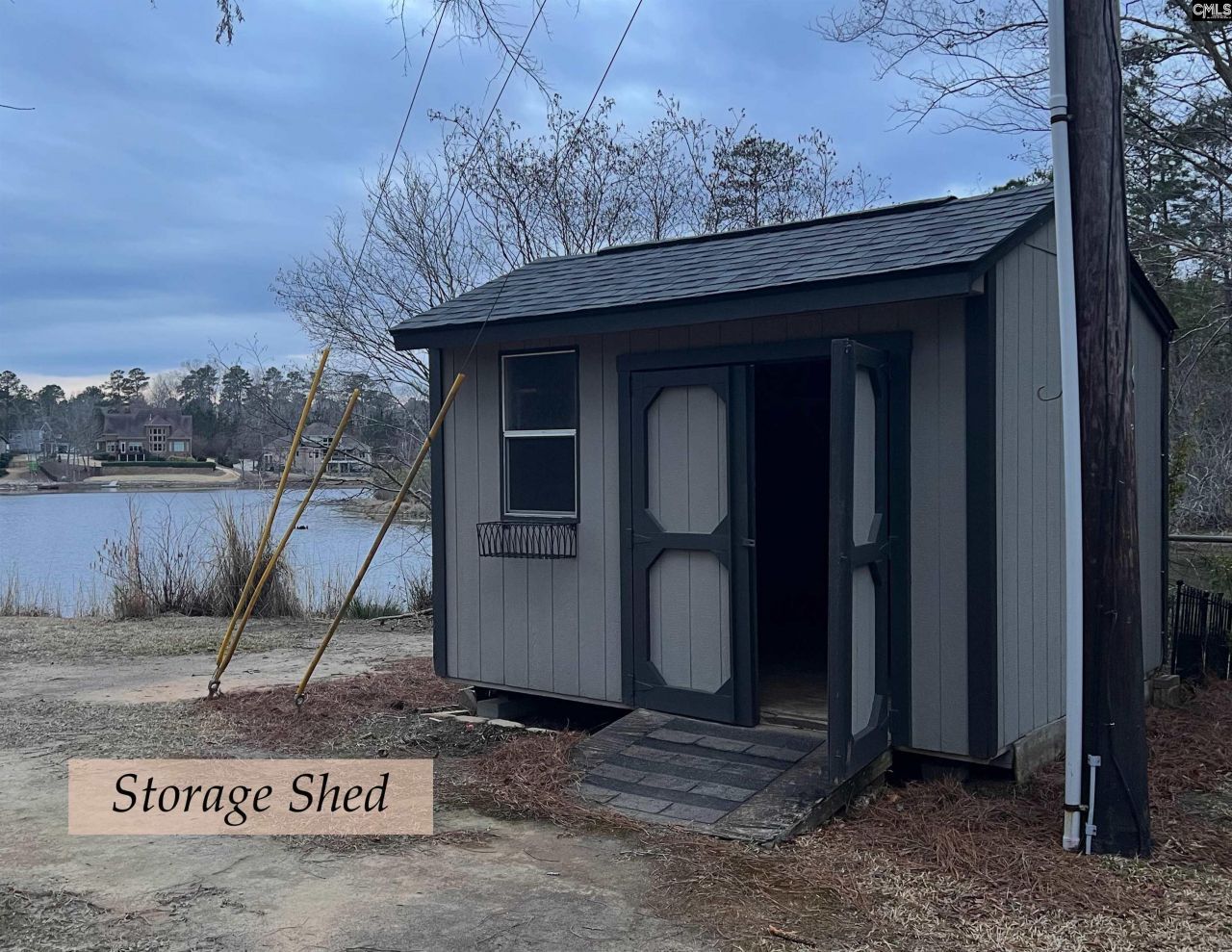 202 Columbia Club Drive E Photo 28