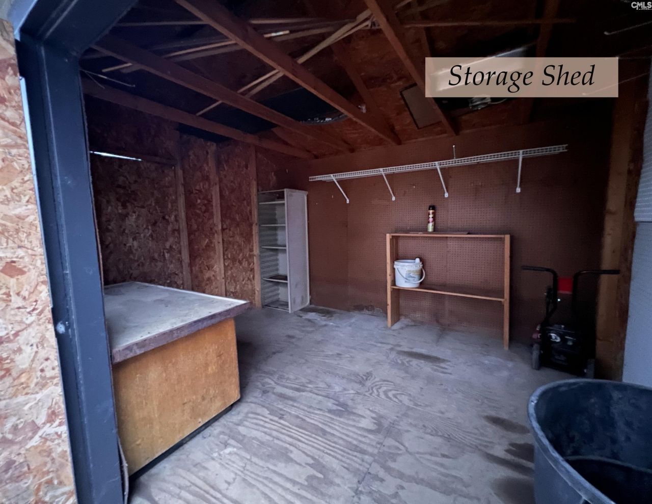 202 Columbia Club Drive E Photo 29