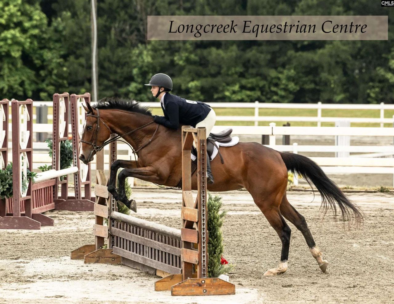 202 Columbia Club Drive E Photo 37