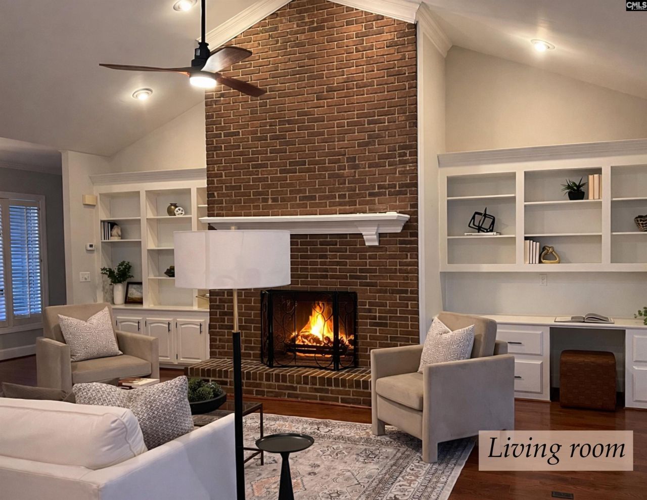 202 Columbia Club Drive E Photo 9