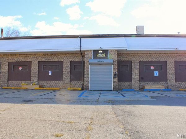 2549 Corunna Road , Flint, MI 48503