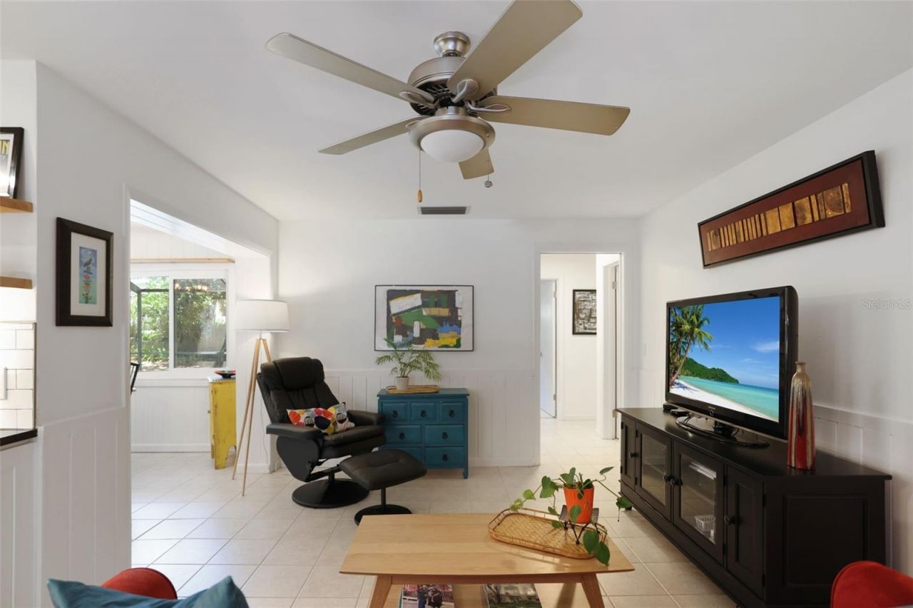 2353 Demaret Drive , Dunedin, FL 34698 Photo