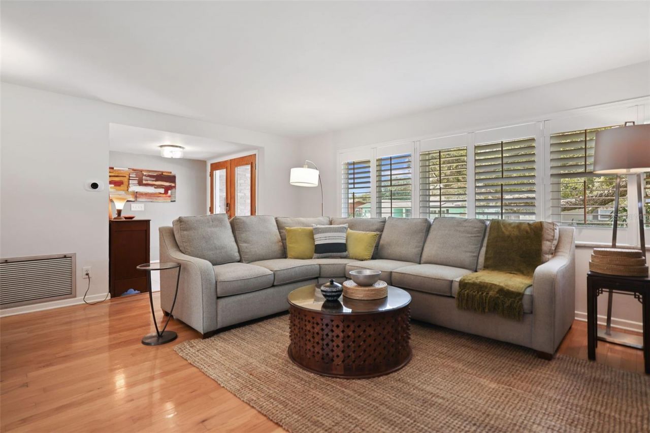 2353 Demaret Drive , Dunedin, FL 34698 Photo