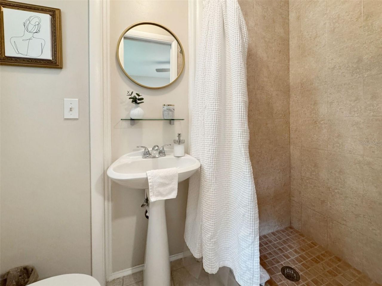 2353 Demaret Drive , Dunedin, FL 34698 Photo