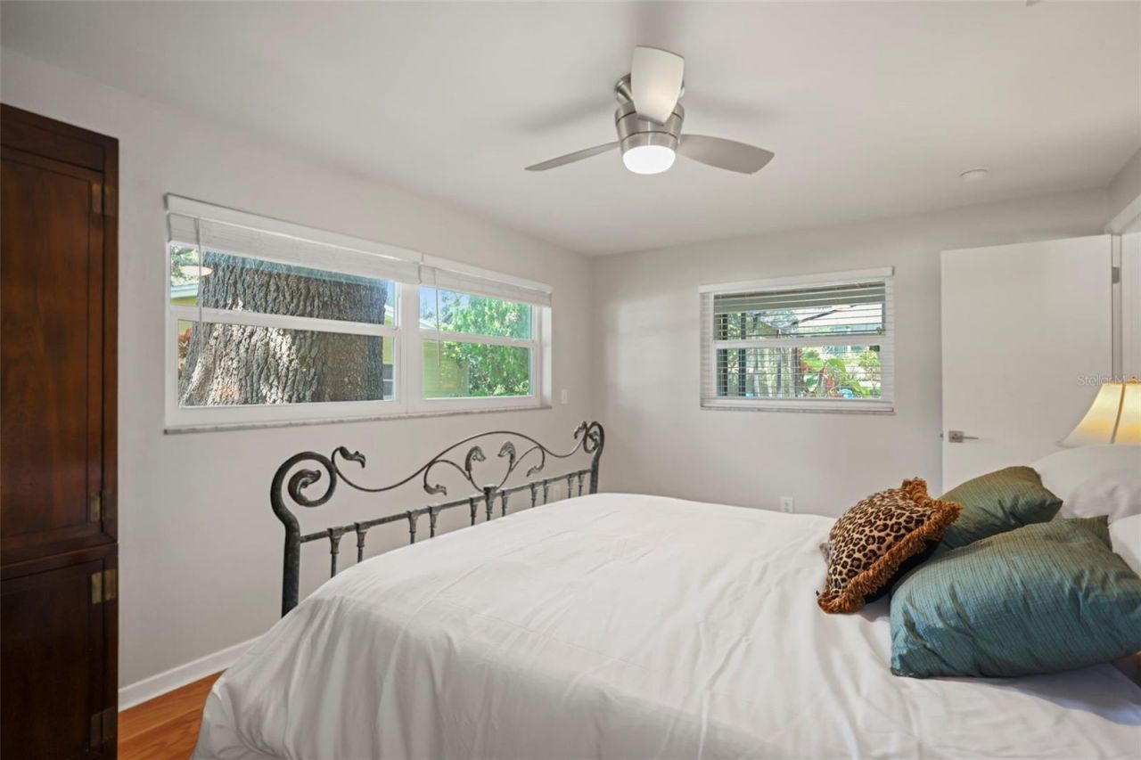 2353 Demaret Drive , Dunedin, FL 34698 Photo