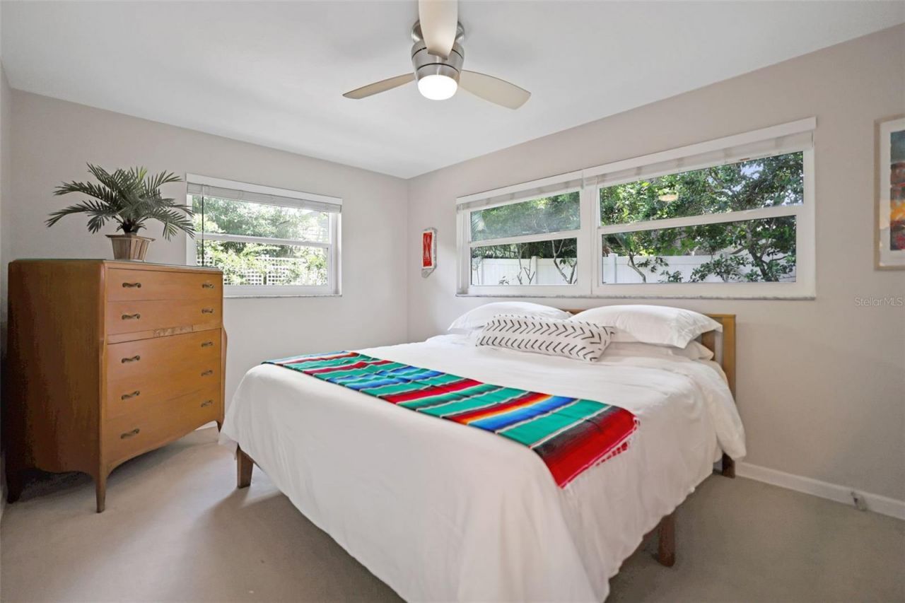 2353 Demaret Drive , Dunedin, FL 34698 Photo