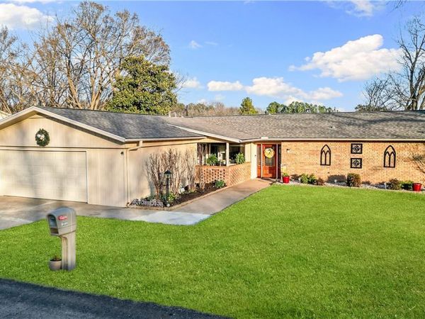 8464 Par Lane , Rogers, AR 72756