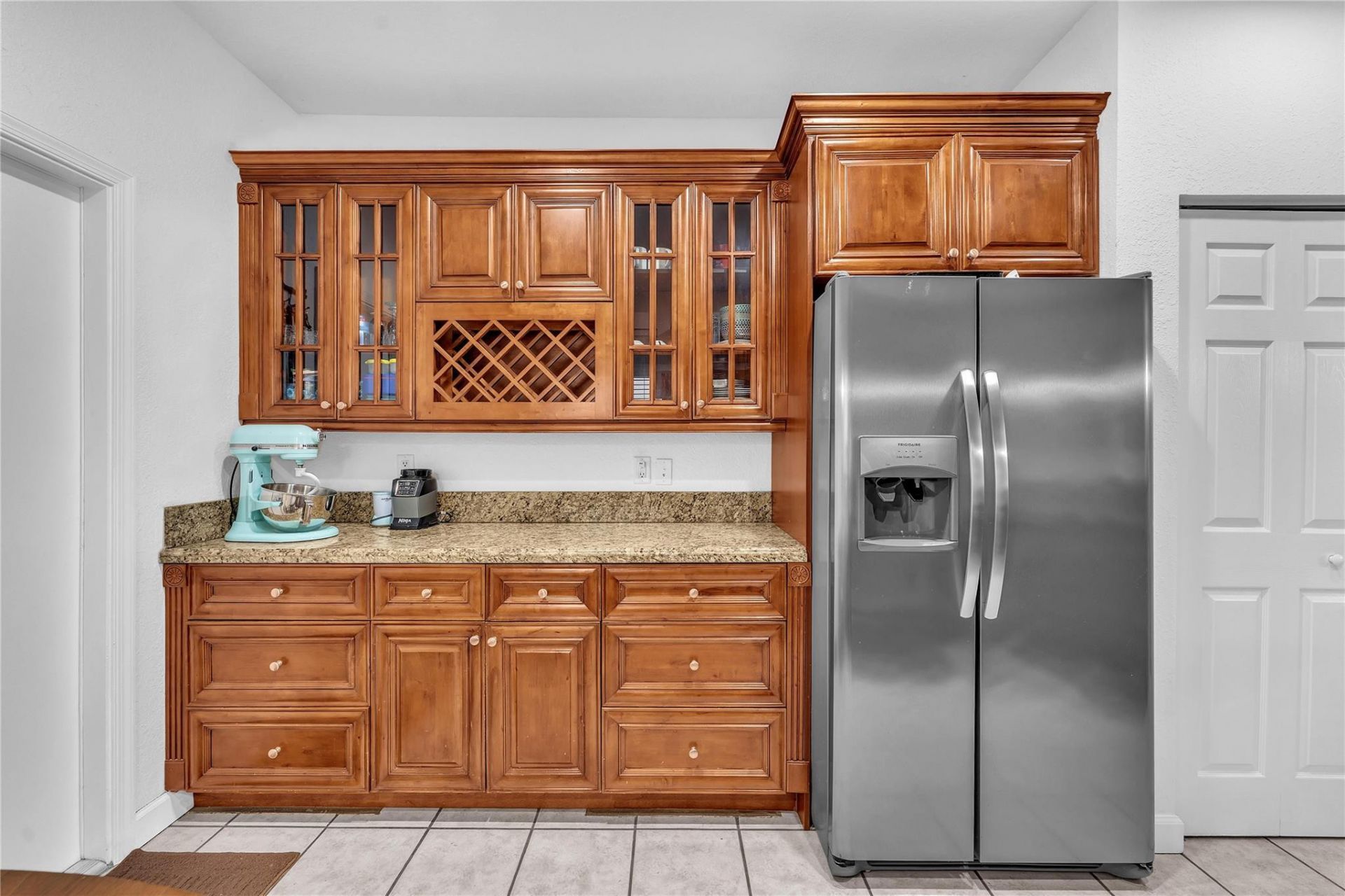 1059 Golden Cane Drive, Weston, FL 33327 Photo