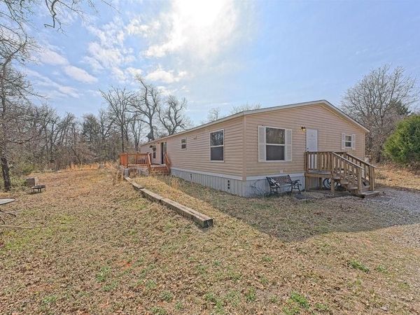 22072 Melissa Lane, Harrah, OK 73045