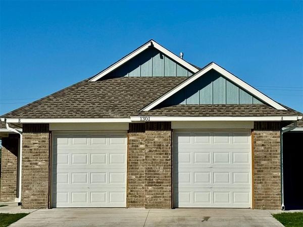 1301 SW New York Avenue, Unit 2, Lawton, OK 73501