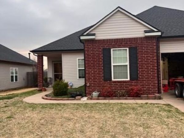 7009 Eagles , Oklahoma City, OK 73135