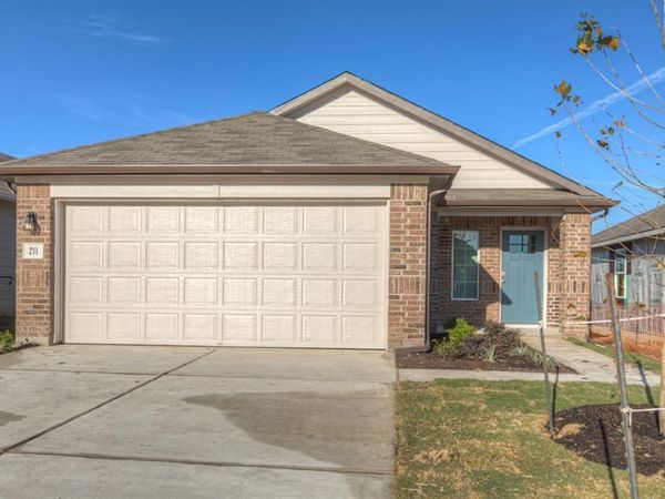 600 NE 104th Street, Oklahoma City, OK 73114