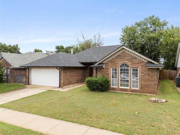 12100 Blueway Avenue, Oklahoma City, OK 73162