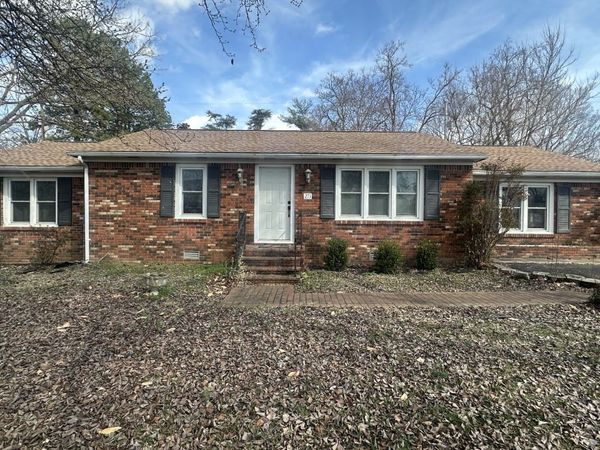 271 Lafayette St, Cadiz, KY 42211