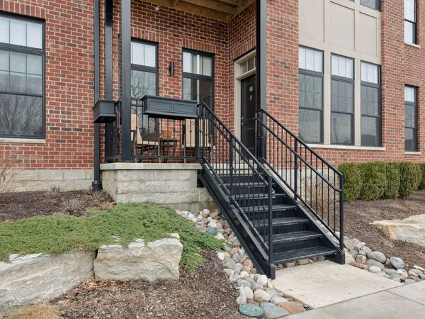 208 Campbell Street, Unit 103, Valparaiso, IN 46385